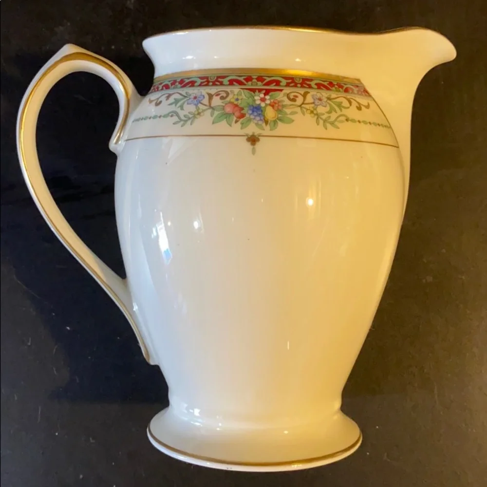 Mikasa Parisian Grove 4-3/8” Gold Rimmed Creamer‎